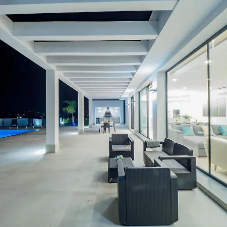 Cubo's Los Javieles Infinity View Pool * Alhaurin el Grande