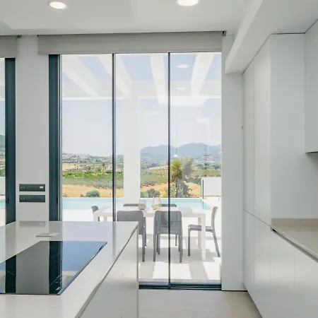 Cubo's Los Javieles Infinity View Pool Alhaurin el Grande